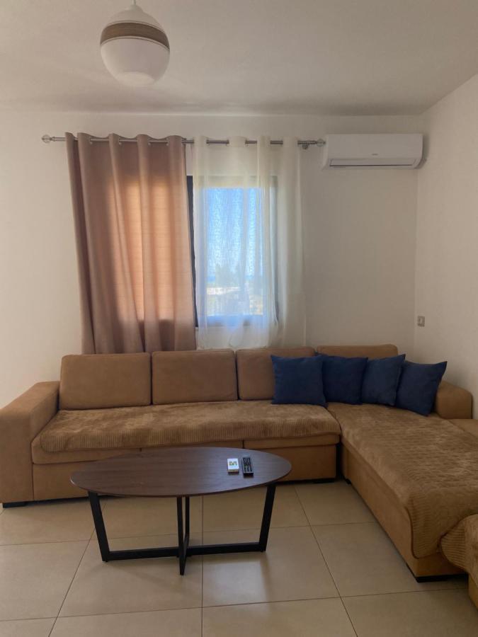 Apartment Sun Roll Baks-Rrjoll Bagian luar foto